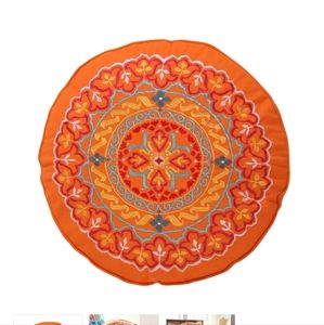Decorative pillows